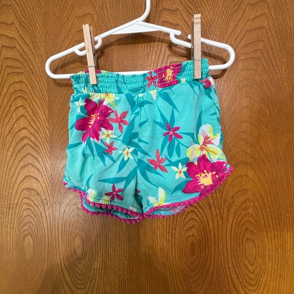 Circo Shorts size 3T Tropical Print - Picture 1 of 4